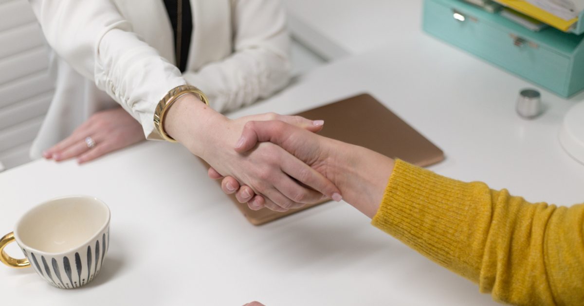 How to Ask for a Deposit Without Losing the Client